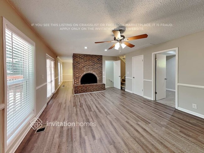 Photo - 5789 Chisholm Trail SW