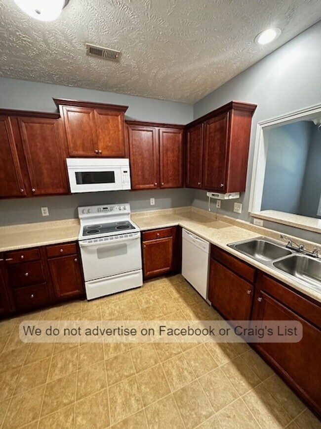 Photo - Candlewick Townhomes- Candlelight Drive