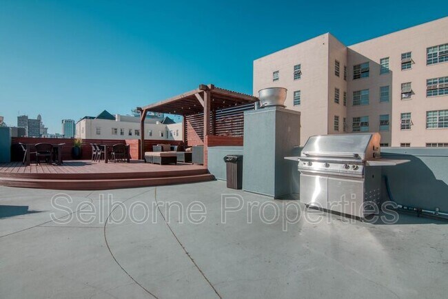 Photo - 1401 Jackson St