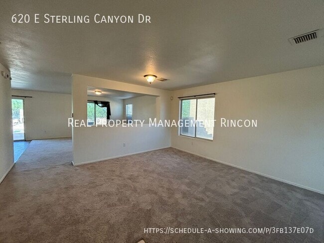 620 E Sterling Canyon Dr