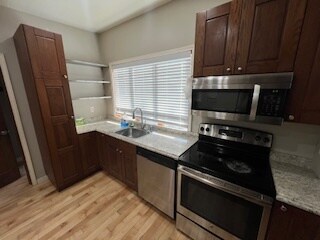 Photo - 630 9th ave s