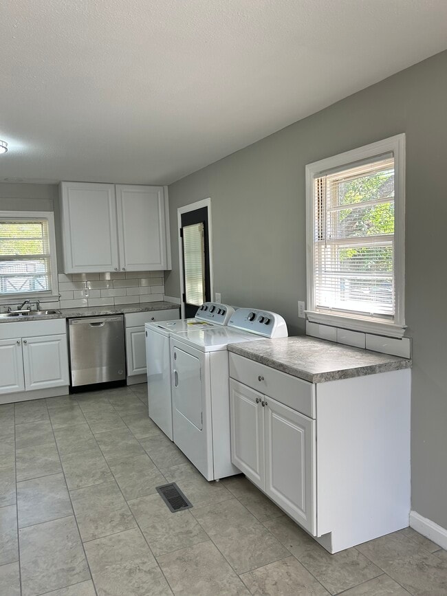 Photo - 5305 Bayleaf Dr