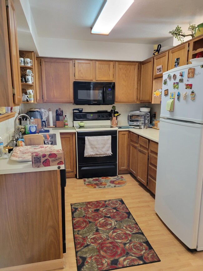 Photo - 4480 S Pitkin St Unit 111
