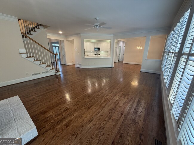 Photo - 3281 Winthrop Cir