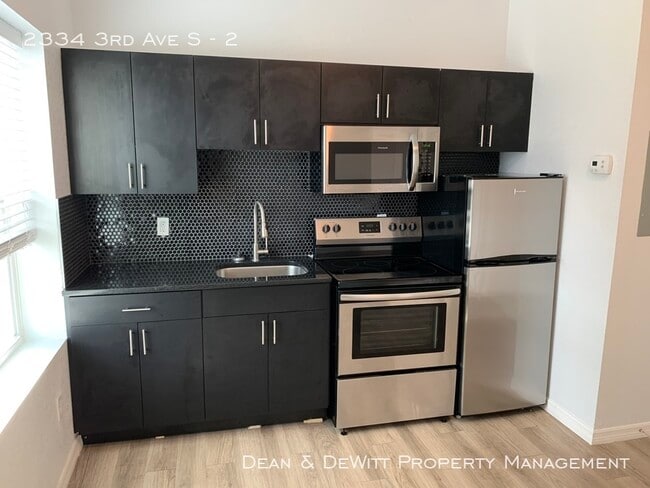 Photo - 2334 3rd Ave S Unit 2