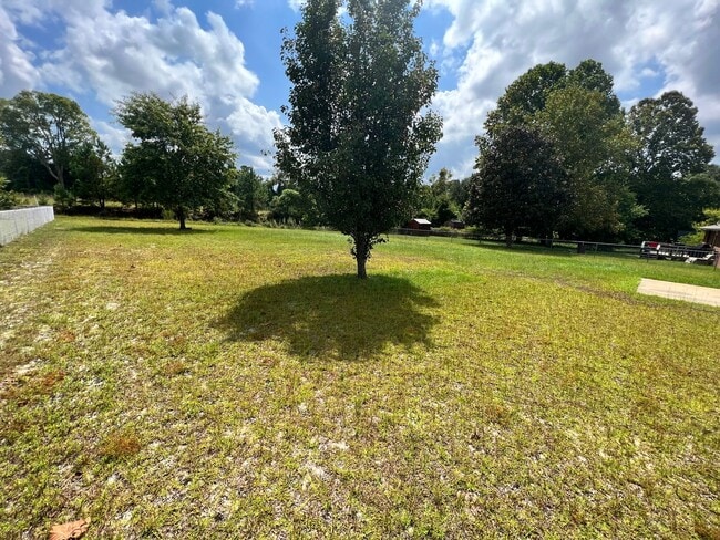 Photo - Cozy Home, Great Location!