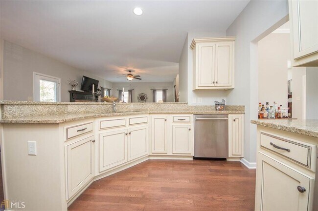 Photo - Hurry and show this 5 bedroom, 3 full bath home on a finished basement!!! Move in ready in desira...