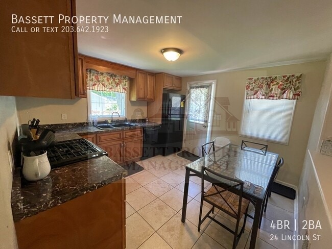 Photo - 24 Lincoln St