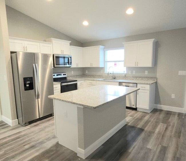 116 Pine Trce