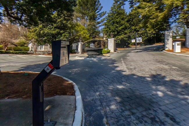 Photo - 3104 Pine Heights Dr NE Unit 3104