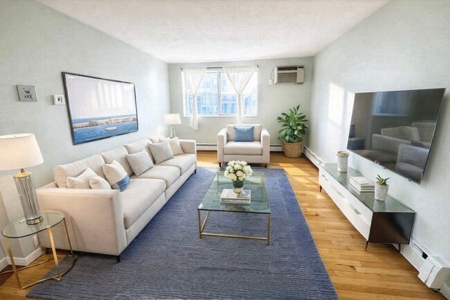 Building Photo - 14 Murdock St Unit 37