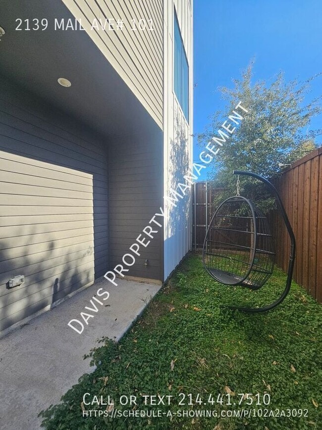 Photo - 2139 Mail Ave