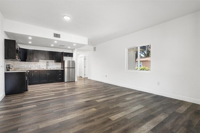 Photo - 7703 NW 3rd Ave Unit 7703