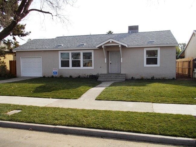Building Photo - 2126 E Normal Ave Rental