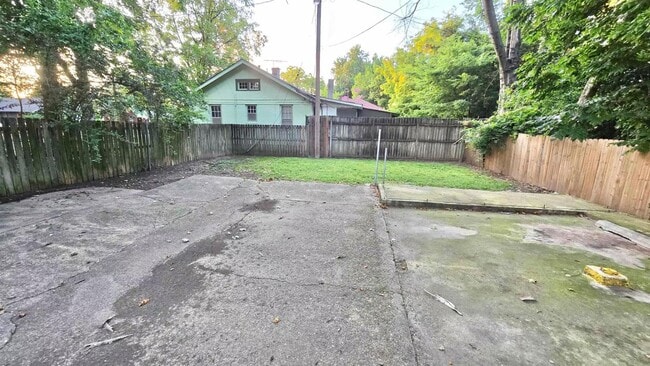 Photo - 1540 Tutwiler Ave