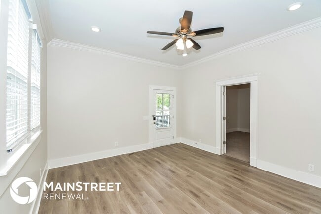 Photo - 1114 McGavock Pk
