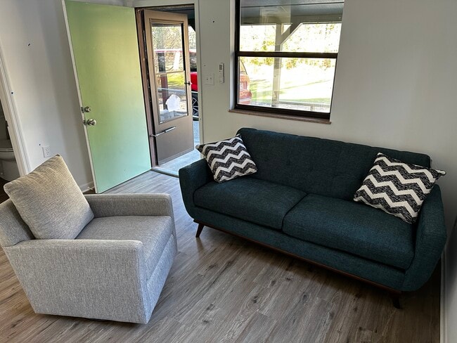 Building Photo - 2512 Legion Dr Unit 2512