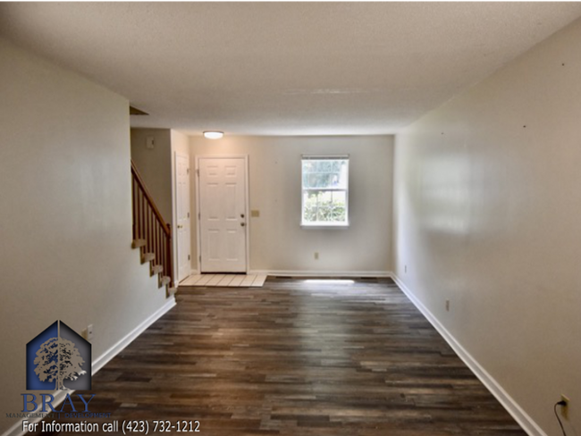 Photo - MODERN TRI-LEVEL TOWNHOME NEAR STEELE CREEK PARK