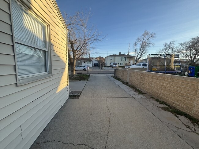 Photo - 4594 W 5375 S