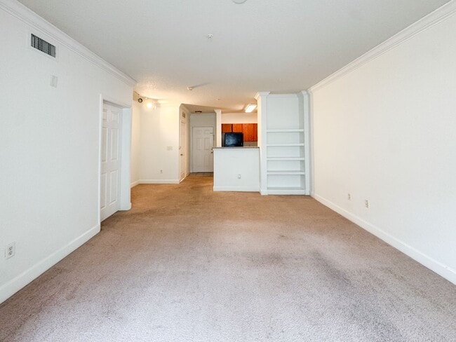 Photo - Perfectly priced 1/1 in heart of Downtown Orlando