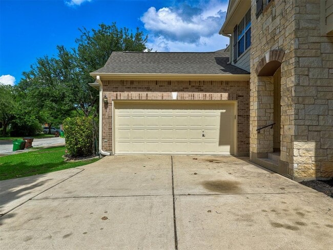 Photo - 1554 Homewood Cir
