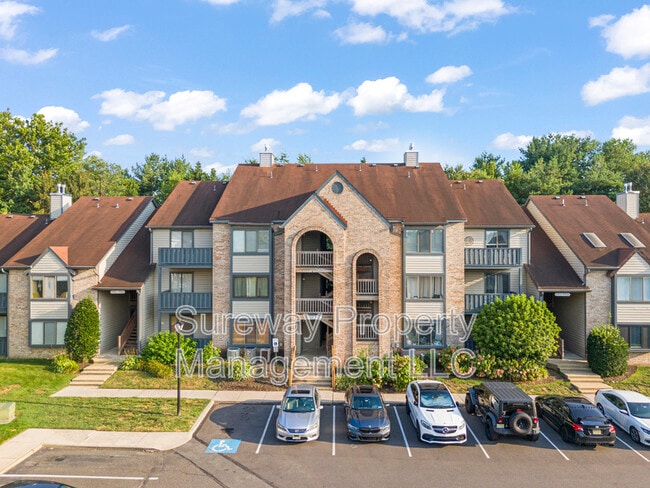 Building Photo - 5511 Aberdeen Dr, Rental
