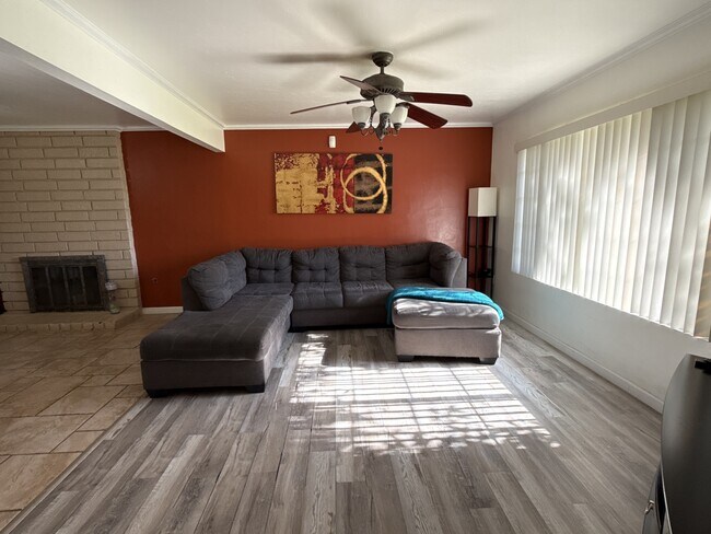 Photo - 6504 Edgemont Dr