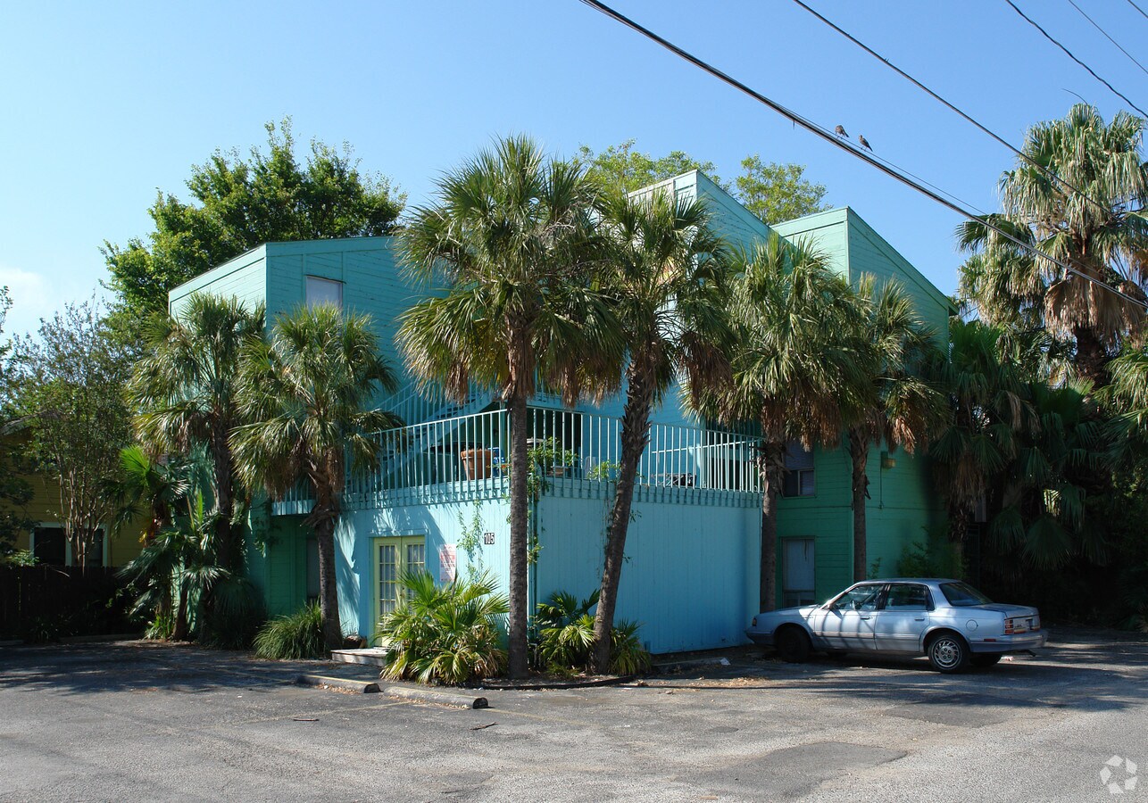 Photo - The Palms Apartments