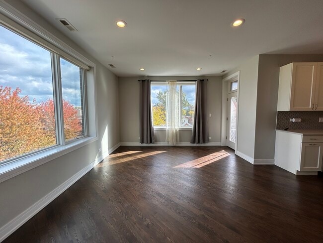 Photo - 2303 W Wilcox St Unidad 4N