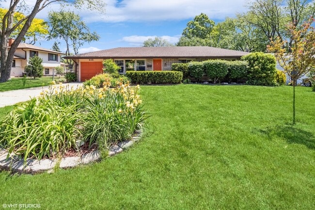 Photo - 415 Tennyson Rd