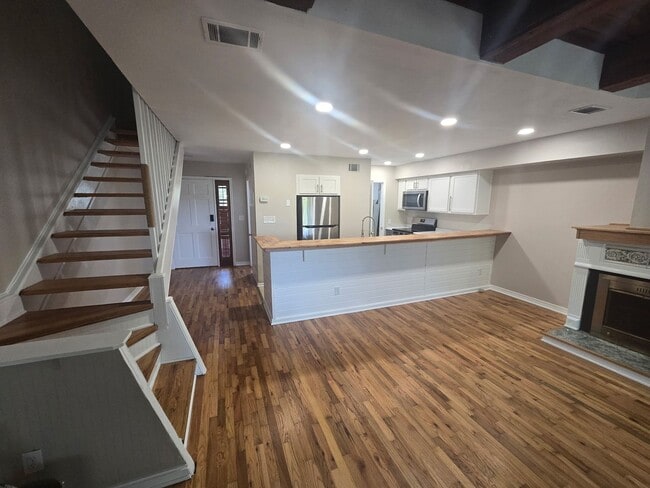 Photo - 1574 Three Lanterns Ln