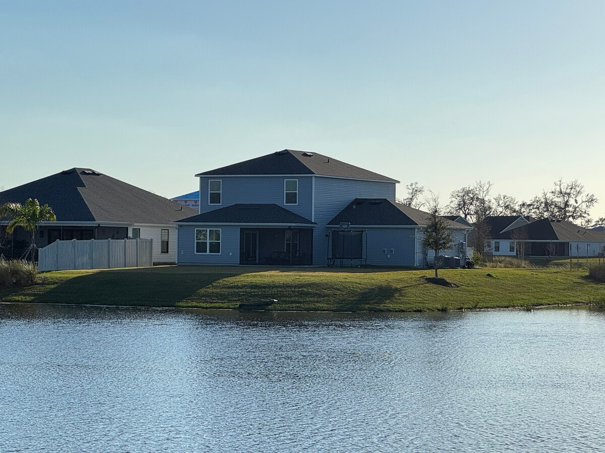 Photo - 7813 Byers St