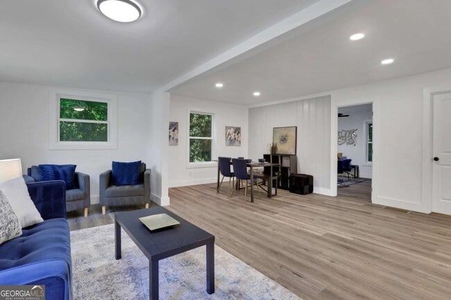 Photo - 2466 Old Hapeville Rd SW