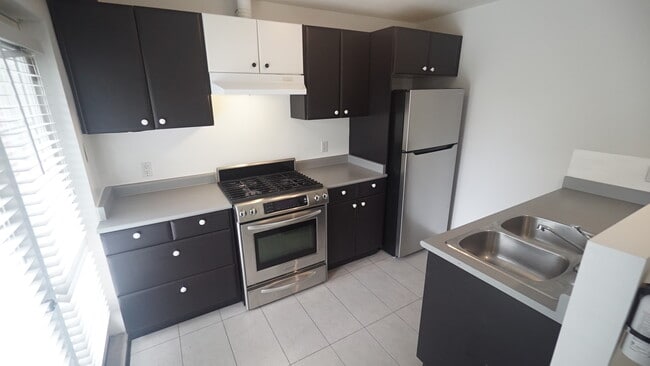 Photo - 276 Elgin Mills Rd W Unit 2