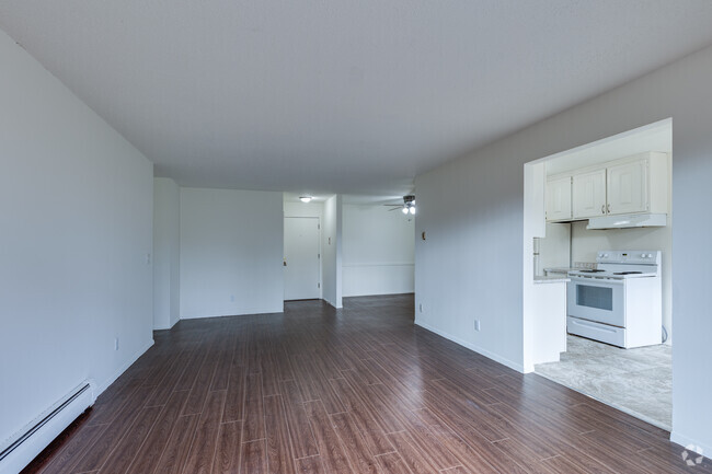 Interior Photo - Victoria Flats Roseville Rental