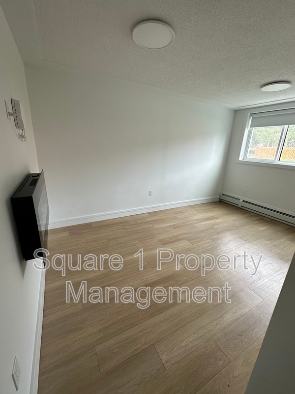 Photo - 8550-8582 82 Ave NW Unit 2