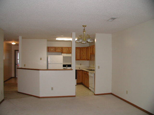 Photo - 855 Highview Dr