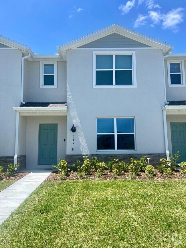 Building Photo - 392 Preston Cv Dr Rental