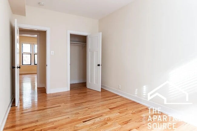 Photo - 3519 N Racine Ave Unit 3519 North Racine Avenue