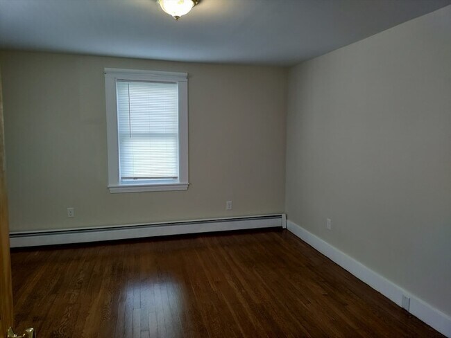 Photo - 143 Chestnut St Unit 1