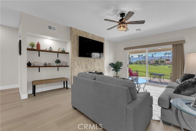 Photo - 143 Desert Falls Cir