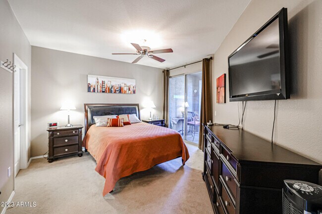 Photo - 14250 W Wigwam Blvd Unidad 1811