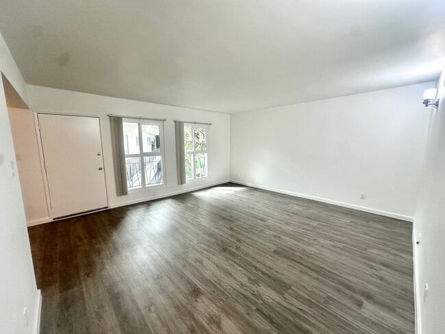 Building Photo - EP Rental