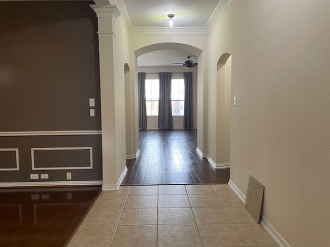 Photo - 8525 Hudson St