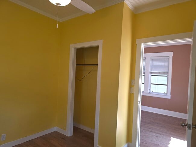 Photo - 329 S M St