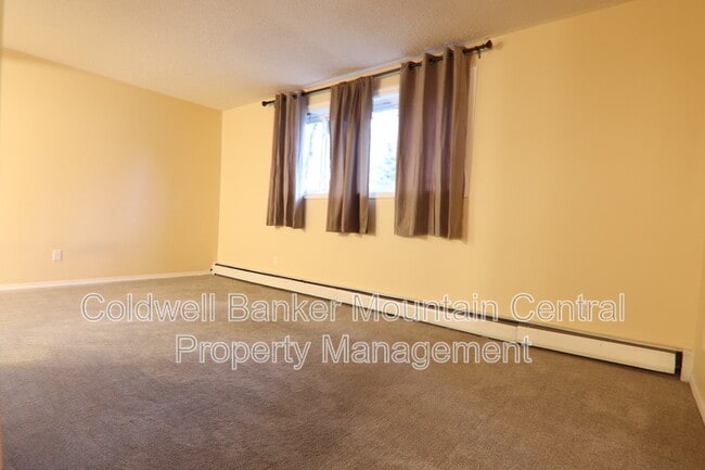 Photo - 9120-9106 106 Ave NW Unit 107