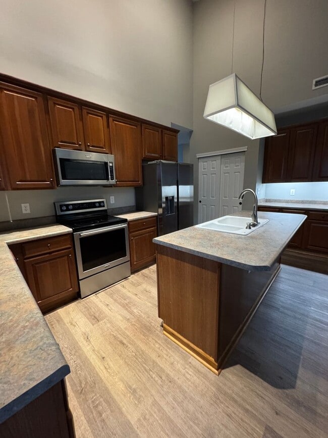 Photo - 13373 Grosbeak Ct