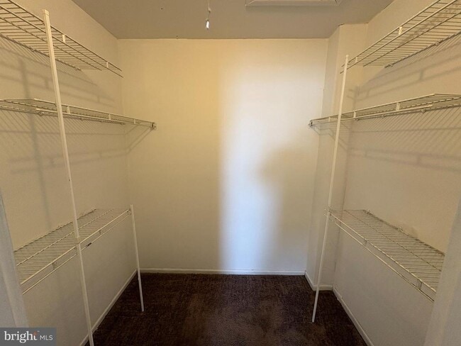 Photo - 2840 Brighton Pl Unidad 2