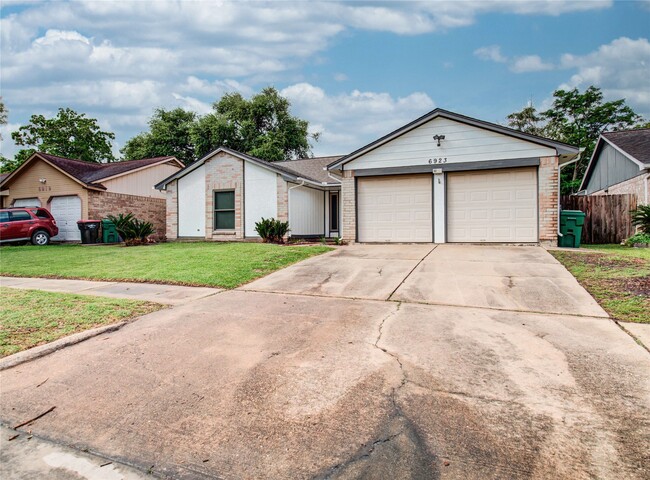 Photo - 6923 Kearney Dr