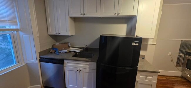 Photo - 8 Herbert St Unit 2